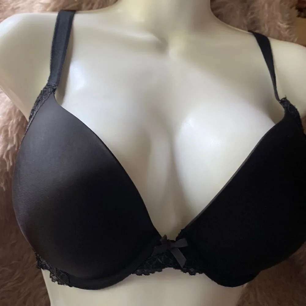 Victoria’s Secret DREAM ANGELS push up Bra Black